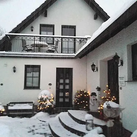 Haus Kollwitzweg - *